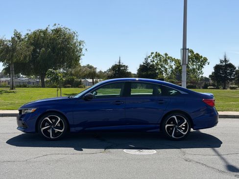 Used 2021 Honda Accord 1.5T Sport Special Edition image 2