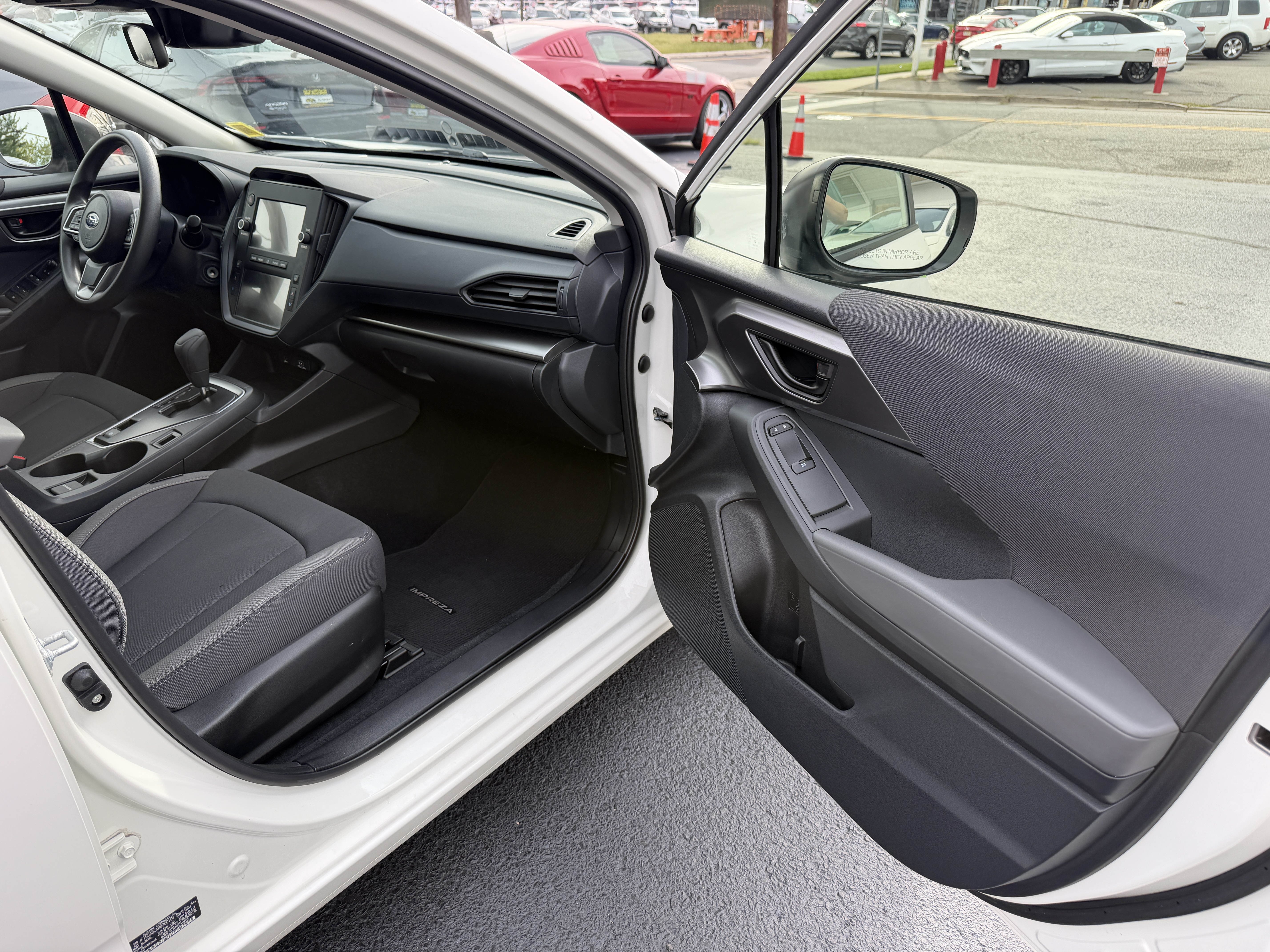 Used 2024 Subaru Impreza 2.0i Hatchback AWD/4WD image 17
