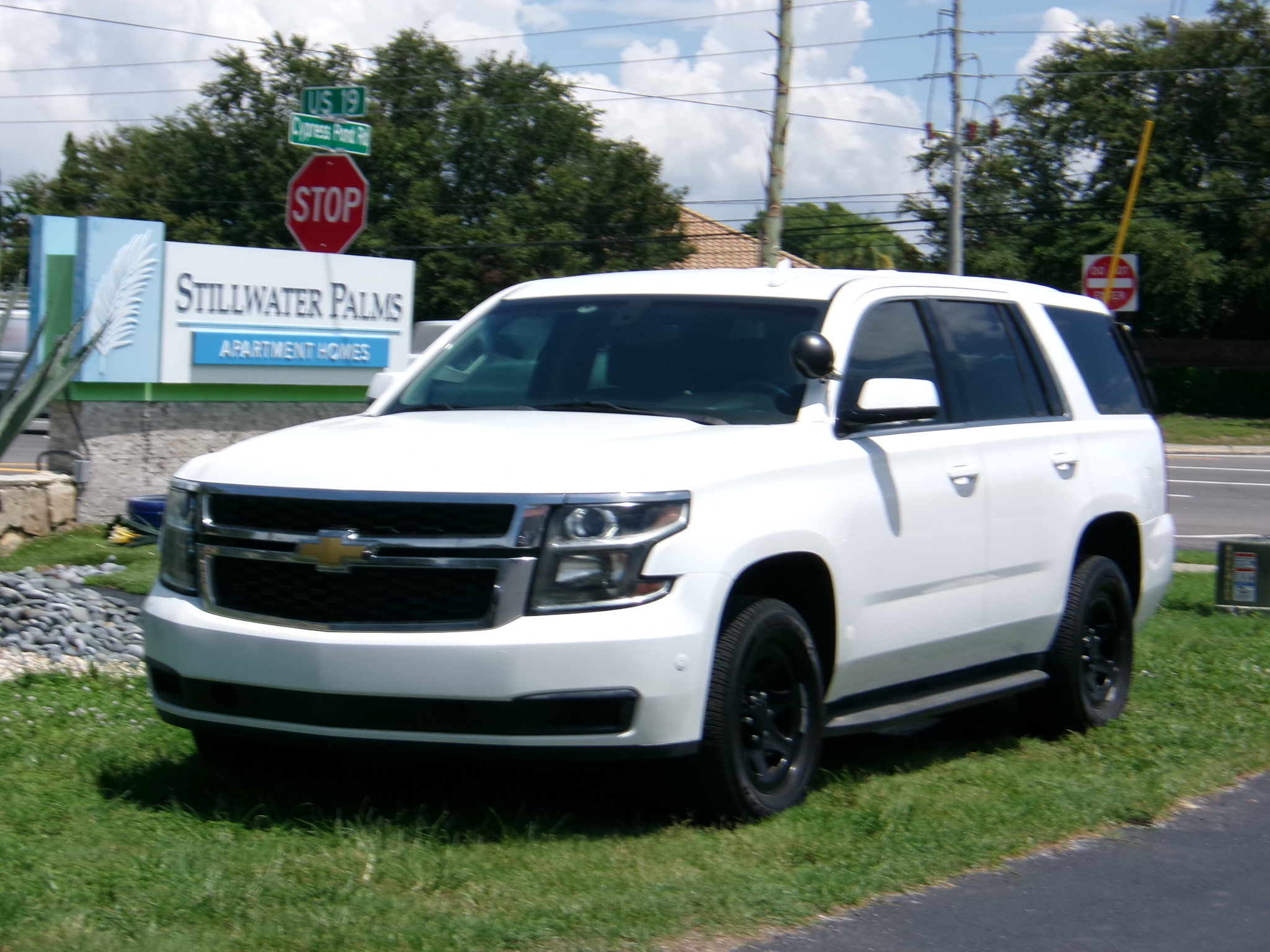 Used 2015 Chevrolet Tahoe 2WD image 1