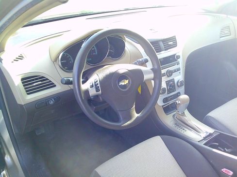 Used 2008 Chevrolet Malibu LS FWD image 10