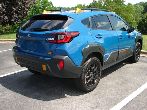 Used 2025 Subaru Crosstrek 2.5i Wilderness AWD/4WD image 13