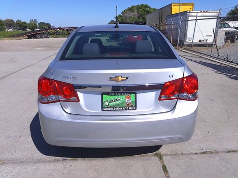 Used 2014 Chevrolet Cruze LT image 6