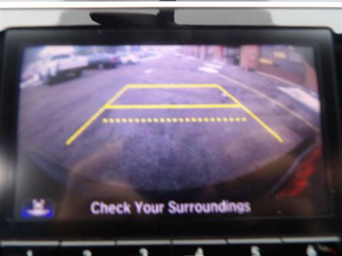 Used 2018 Honda CR-V LX image 22