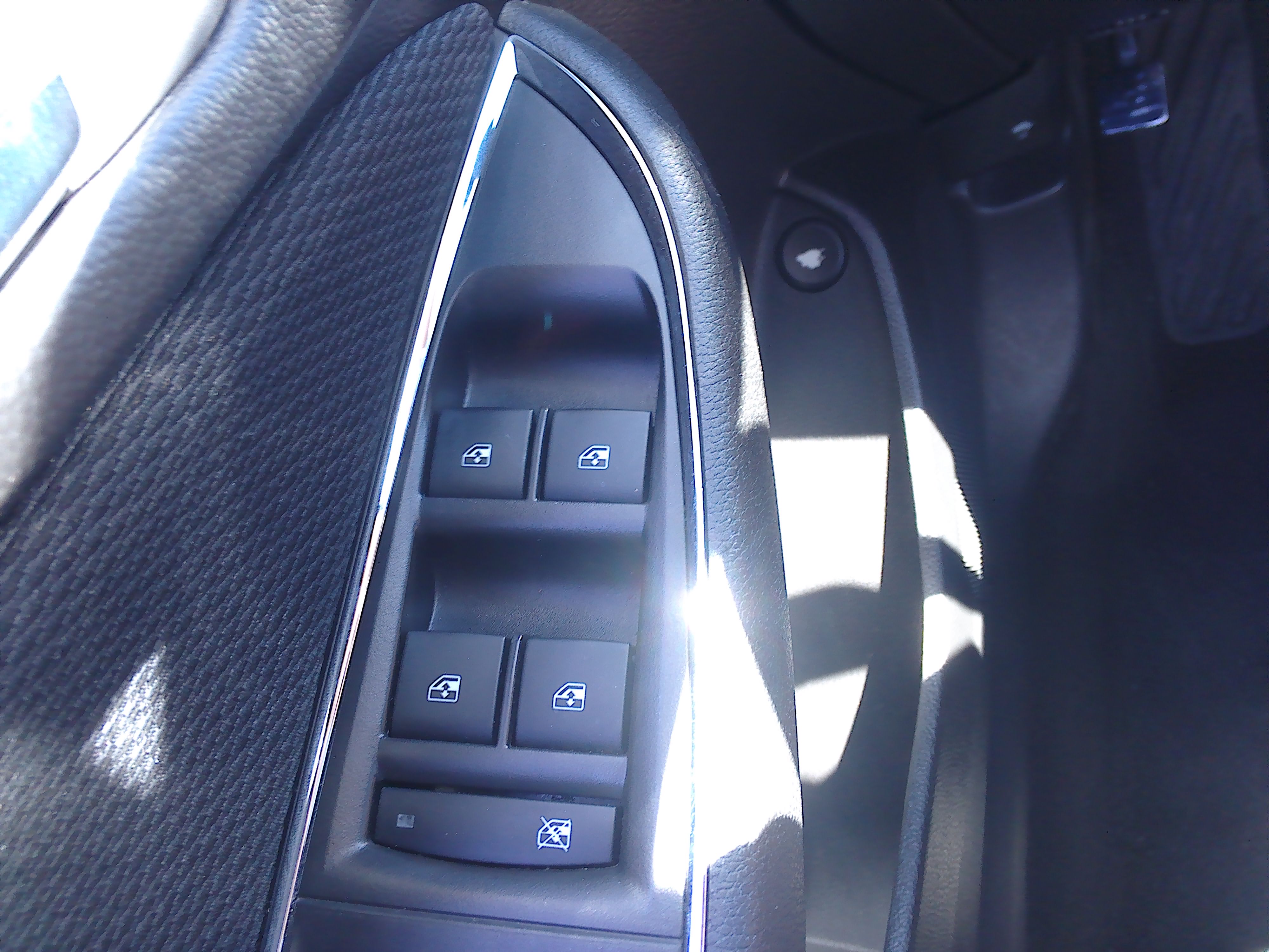 Used 2017 Chevrolet Cruze LS Sedan FWD image 24