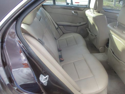 Used 2012 Mercedes-Benz E 350 Sport image 10