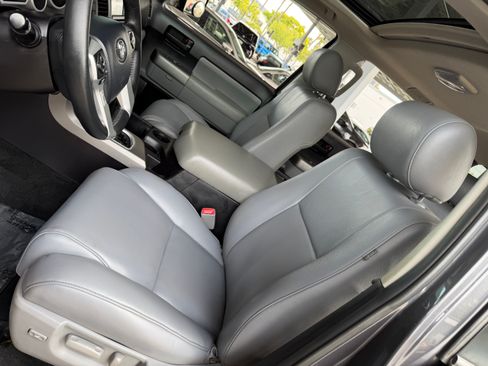 Used 2015 Toyota Sequoia 4WD SR5 image 14