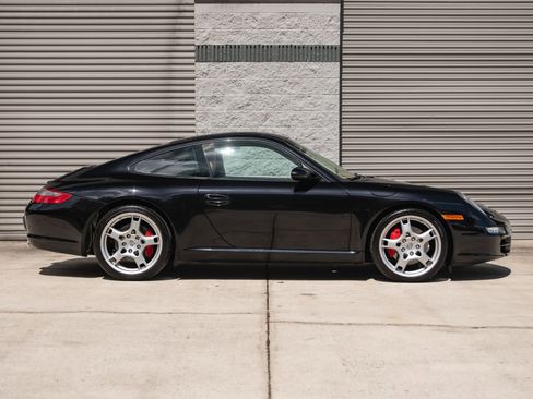 Used 2008 Porsche 911 Carrera S image 9