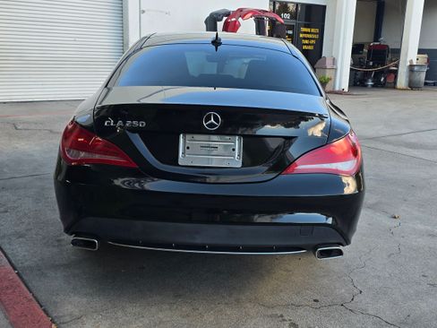 Used 2014 Mercedes-Benz CLA 250 image 10