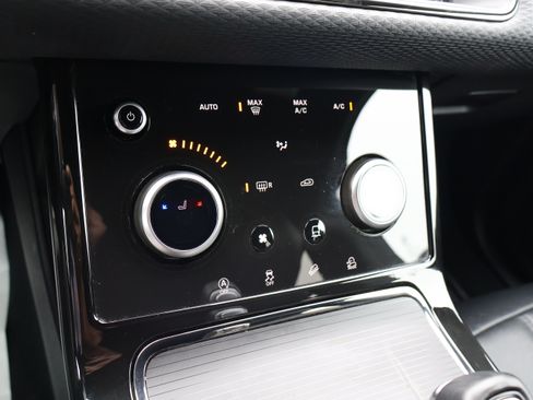 Used 2022 Land Rover Range Rover Evoque R-Dynamic S image 34