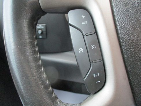 Used 2011 Chevrolet Silverado 1500 LT Z71 AWD/4WD image 35
