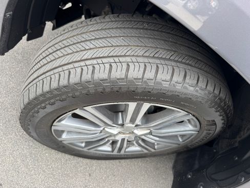 Used 2016 Lexus LX 570 image 16