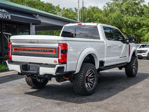 Used 2024 Ford F250 4x4 Crew Cab Super Duty image 15