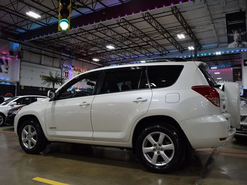 Used 2008 Toyota RAV4 Limited image 12
