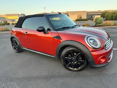 Used 2013 MINI Cooper Convertible FWD image 26