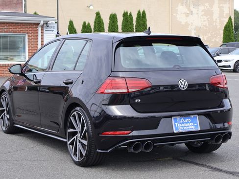 Used 2019 Volkswagen Golf R image 6