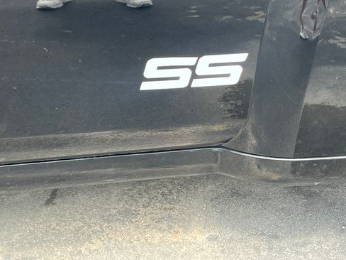 Used 2010 Chevrolet HHR LS FWD image 17