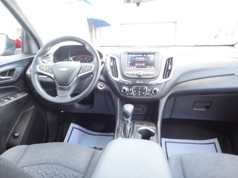 Used 2024 Chevrolet Equinox LT image 22