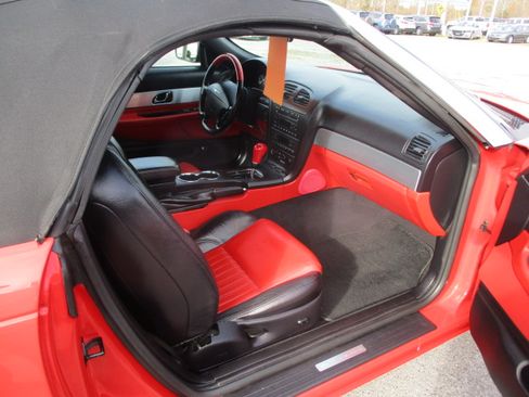 Used 2004 Ford Thunderbird LX image 23