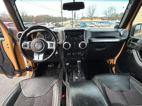 Used 2013 Jeep Wrangler Unlimited Sport image 21