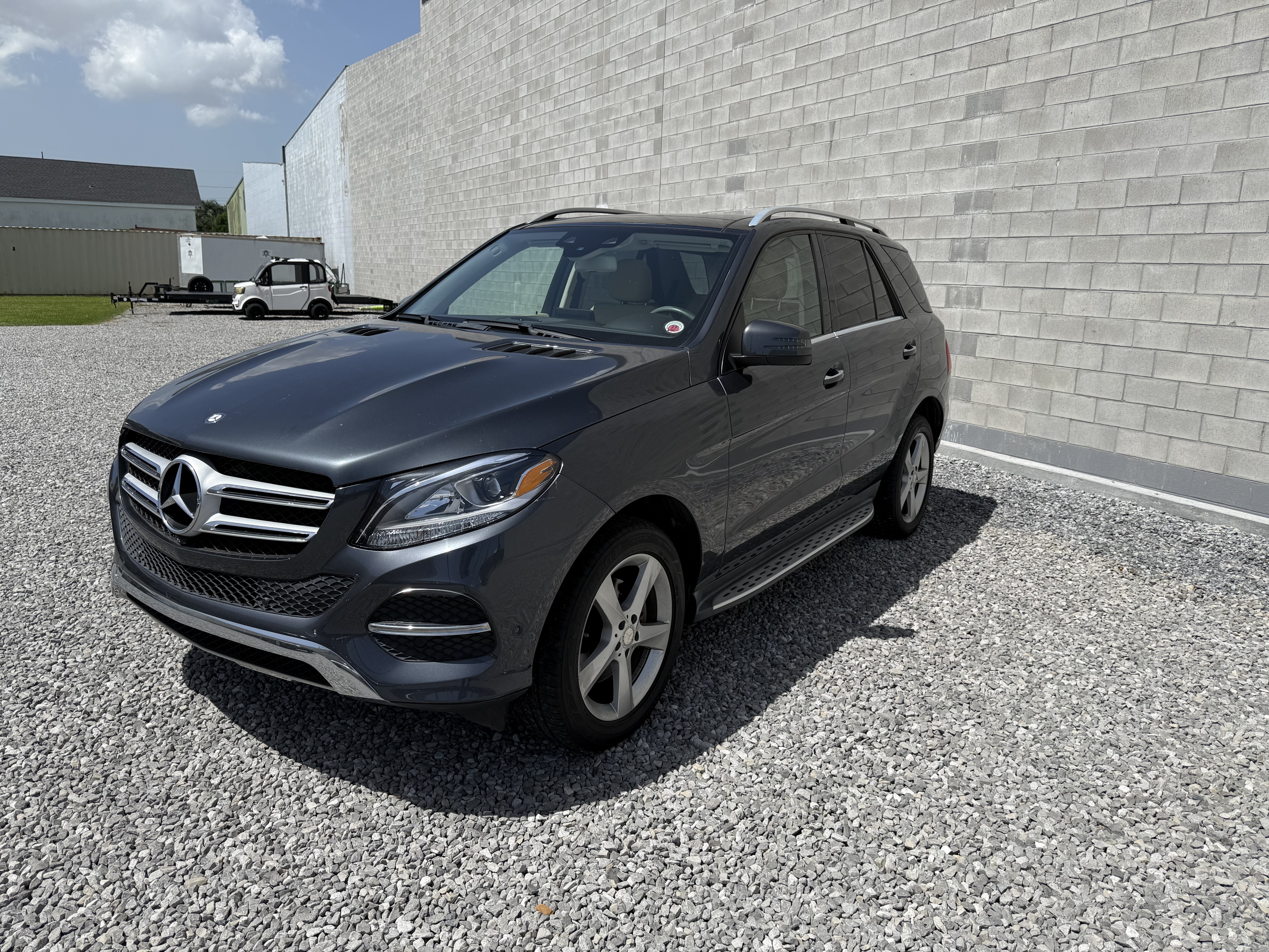 Used 2016 Mercedes-Benz GLE 350 w/ Premium Package image 1