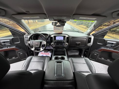 Used 2018 GMC Sierra 1500 SLT image 12