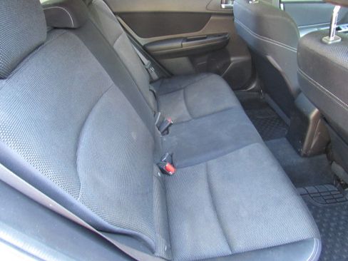Used 2014 Subaru XV Crosstrek 2.0i Premium AWD/4WD image 15