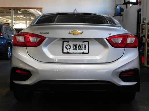 Used 2016 Chevrolet Cruze LT image 7
