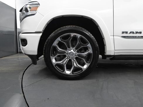 Used 2020 RAM 1500 Limited image 12