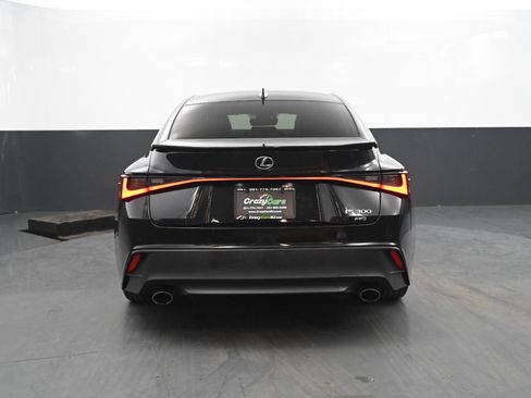 Used 2022 Lexus IS 300 image 4