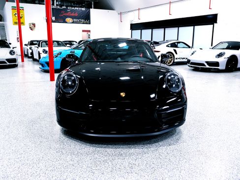 Used 2024 Porsche 911 Carrera GTS image 19