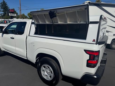 Used 2025 Nissan Frontier S image 3