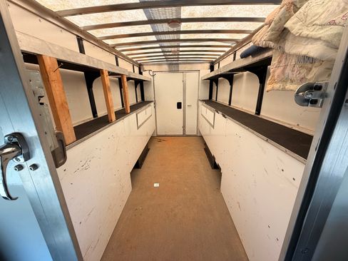 Used 2022 Ford E-350 and Econoline 350 image 14