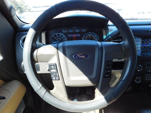 Used 2013 Ford F150 XLT image 14