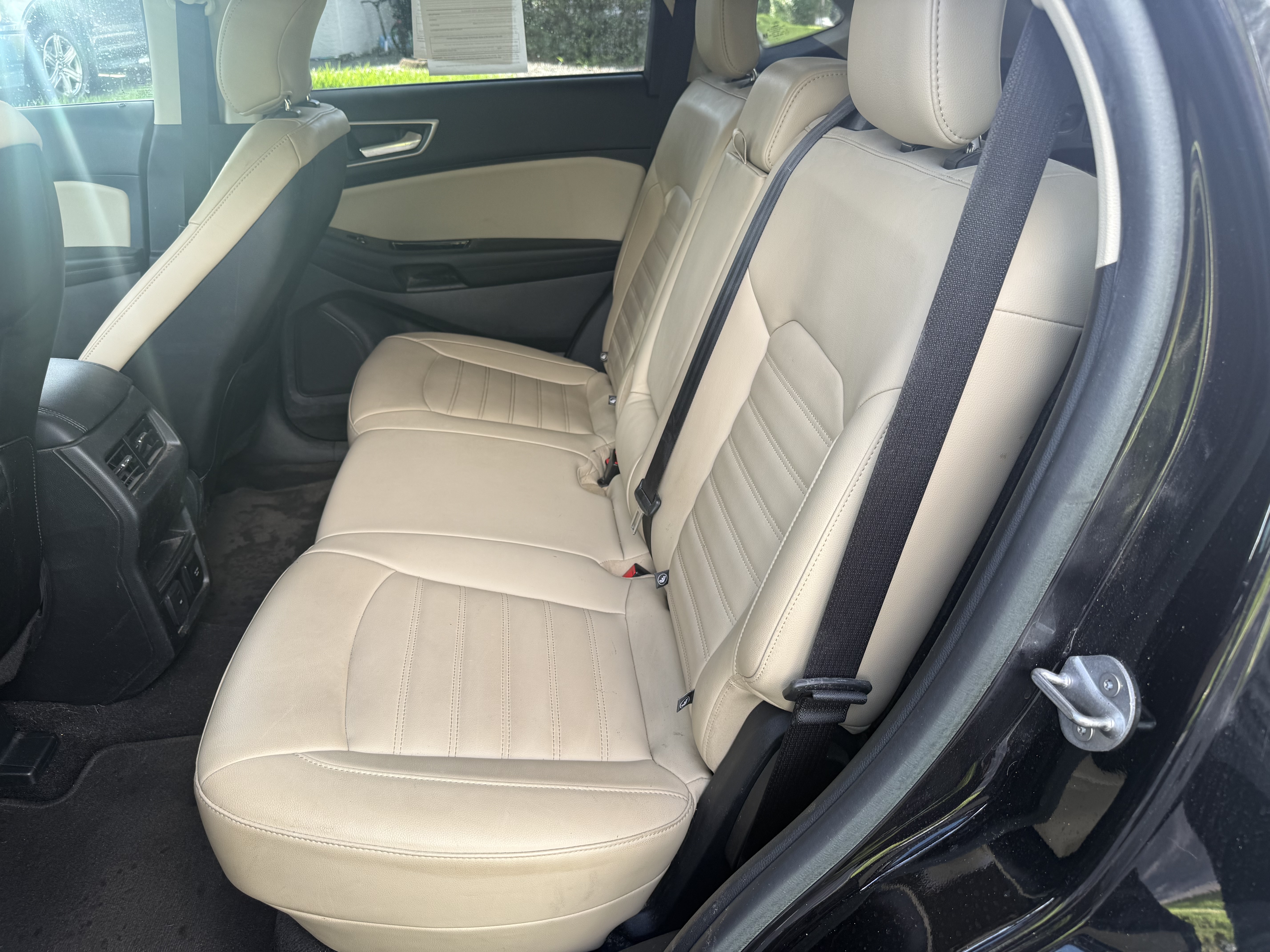 Used 2019 Ford Edge FWD SEL image 6