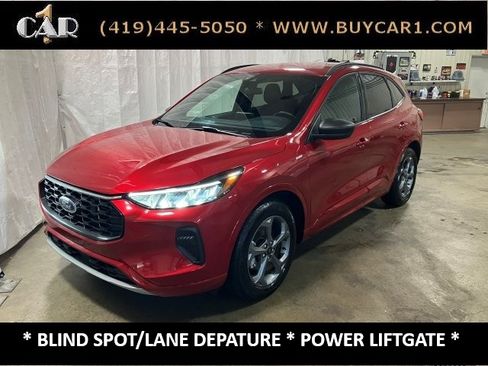 Used 2024 Ford Escape ST-Line image 1