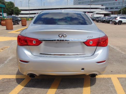 Used 2017 INFINITI Q50 2.0t image 7