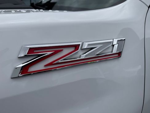 Used 2023 Chevrolet Silverado 2500 LT image 22