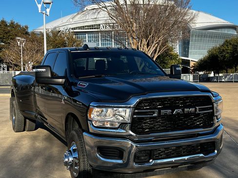 Used 2024 RAM 3500 Tradesman image 1