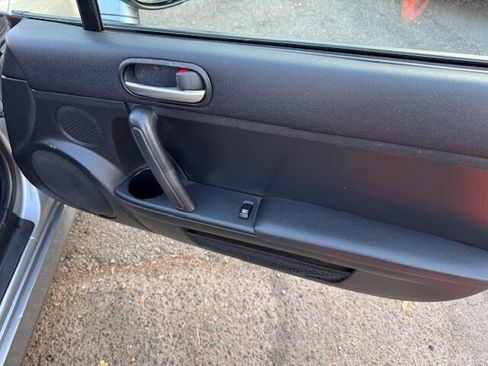 Used 2012 MAZDA MX-5 Miata Sport image 11