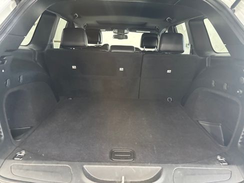 Used 2015 Jeep Grand Cherokee Altitude image 16