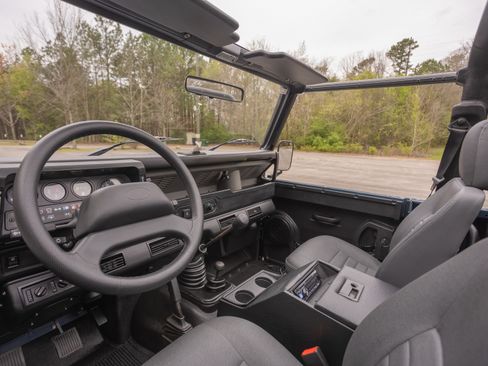 Used 1995 Land Rover Defender 90 AWD/4WD image 20