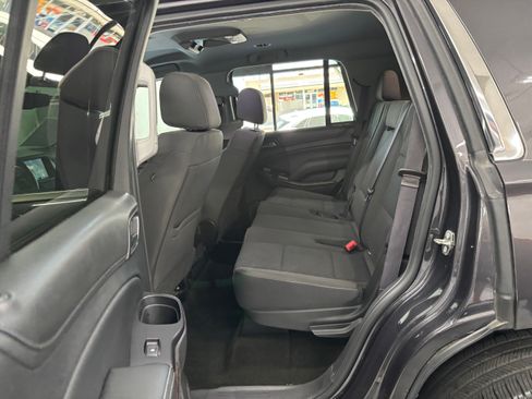 Used 2016 Chevrolet Tahoe LT image 12