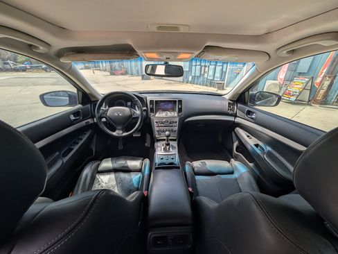 Used 2013 INFINITI G37 image 10