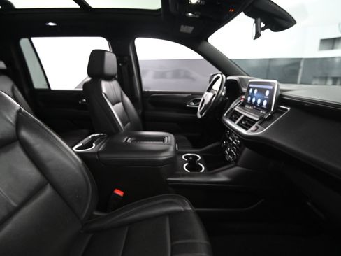 Used 2021 Chevrolet Suburban RST image 58