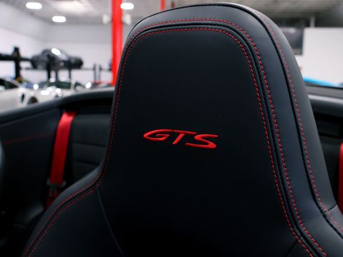 Used 2024 Porsche 911 Carrera GTS image 10