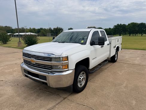 Used 2015 Chevrolet Silverado 2500 2WD Double Cab image 1