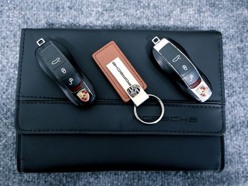 Used 2015 Porsche 911 Targa 4S image 34