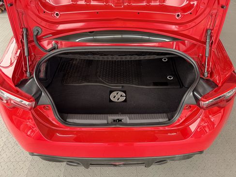 Used 2020 Toyota 86 image 17