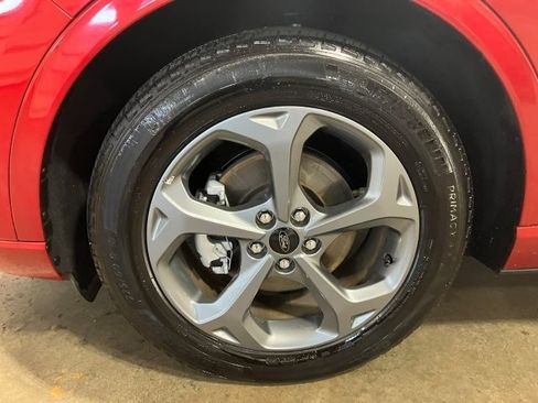 Used 2024 Ford Escape ST-Line image 6