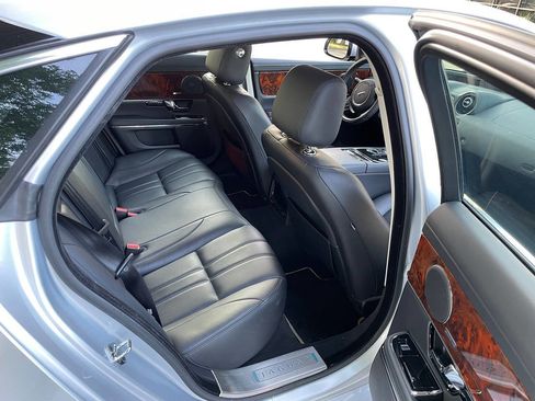 Used 2013 Jaguar XJ Supercharged image 15